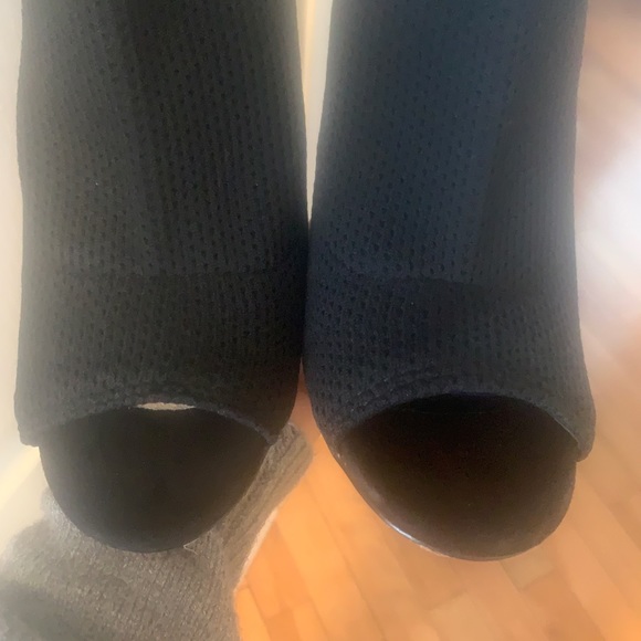 I bought them in mind for a wedding but changed my mind in outfit - Picture 3 of 3